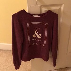 maroon crew neck